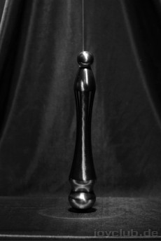 Der Metalldildo Oskar ...